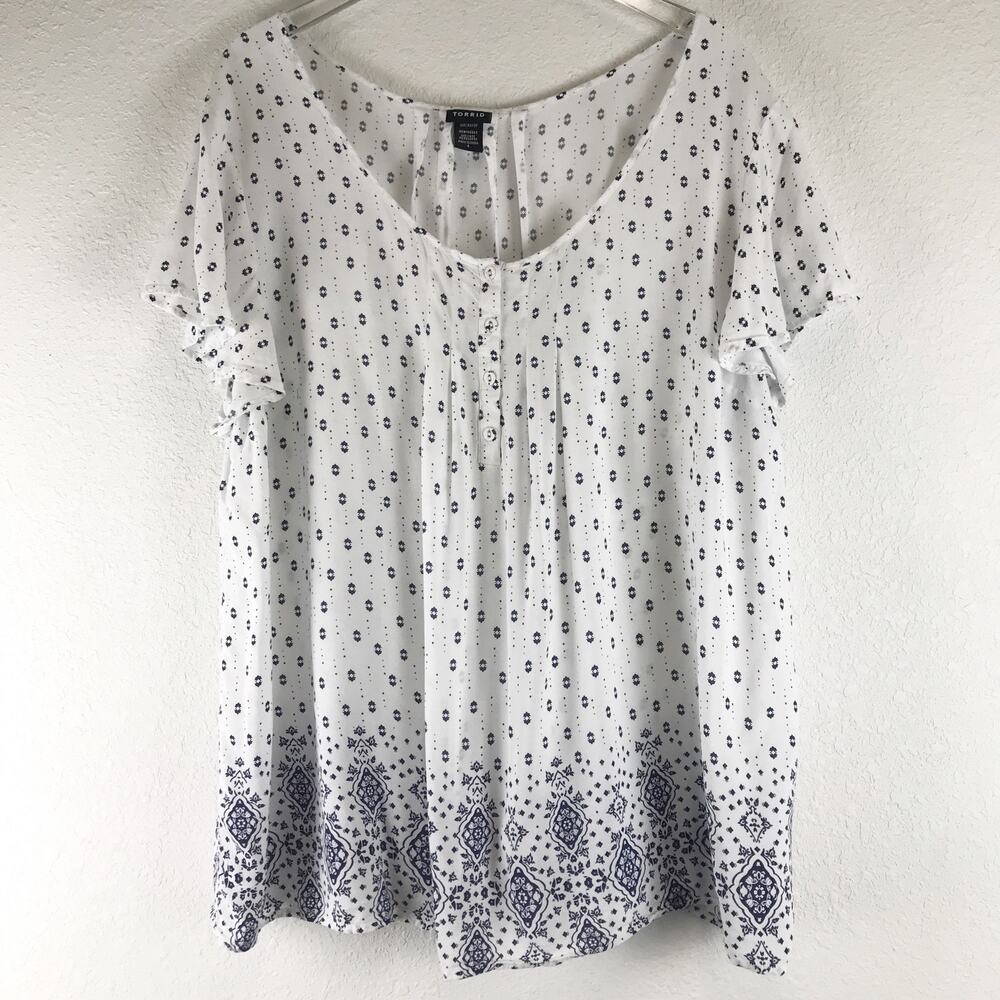 Torrid Lightweight 100% Rayon Short Sleeve Blouse Patterned Summer Plus Size 4X